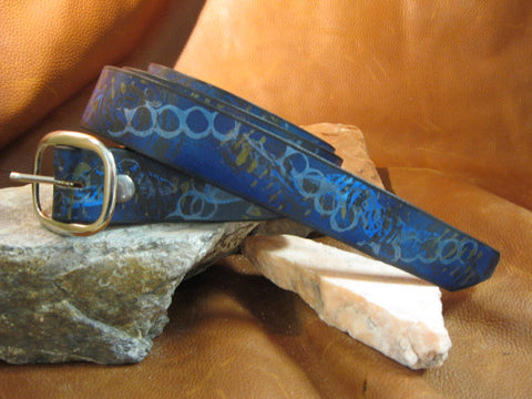 Sculpt print Poetry of fossilization  blue belt